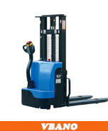 步行式全電動堆高車