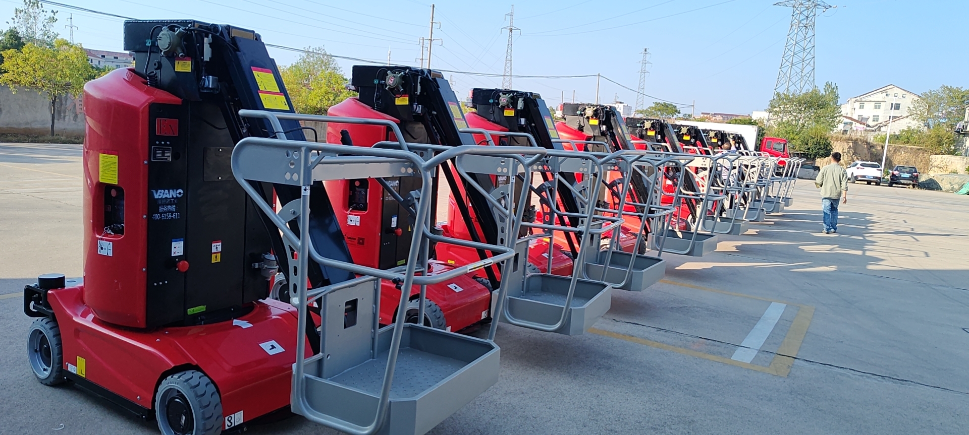 防爆垂直桅桿高空作業(yè)平臺(tái)