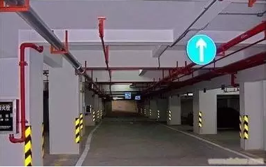 高空作業(yè)平臺(tái)