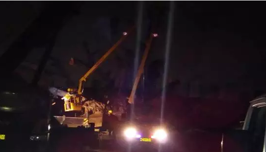 ���I(y��)܇